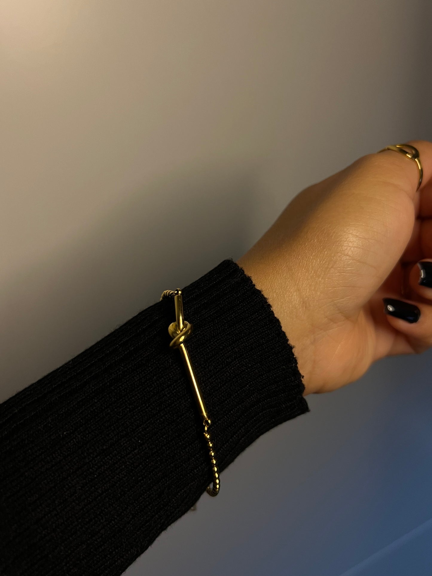 knot bracelet
