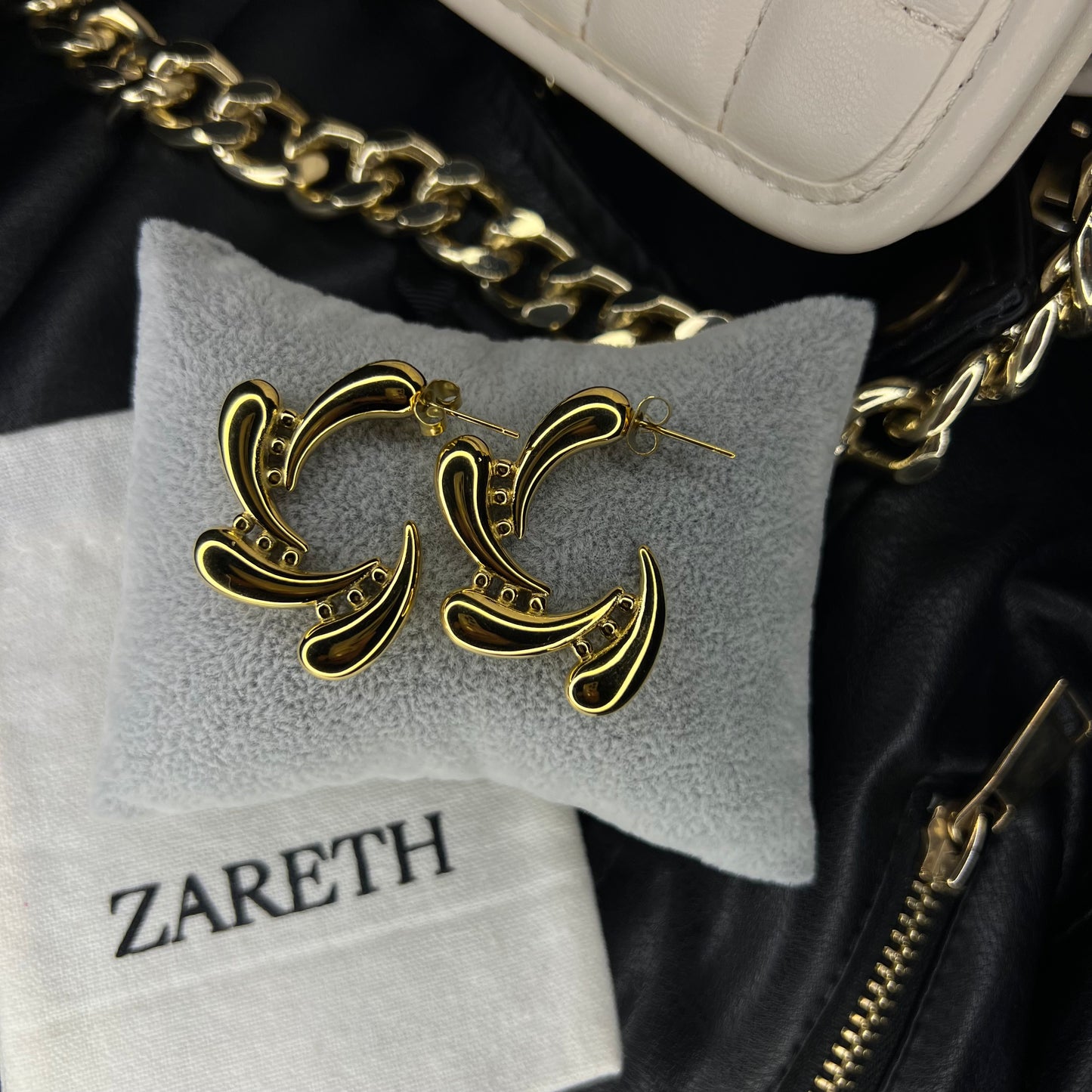 Twist Earrings